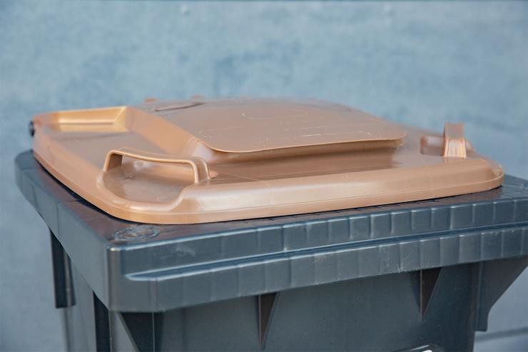 Eine saubere Bioabfalltonne.